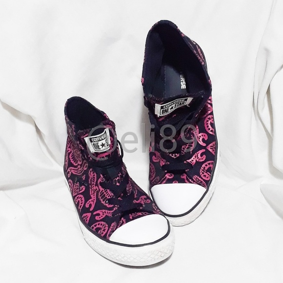 converse skull high tops